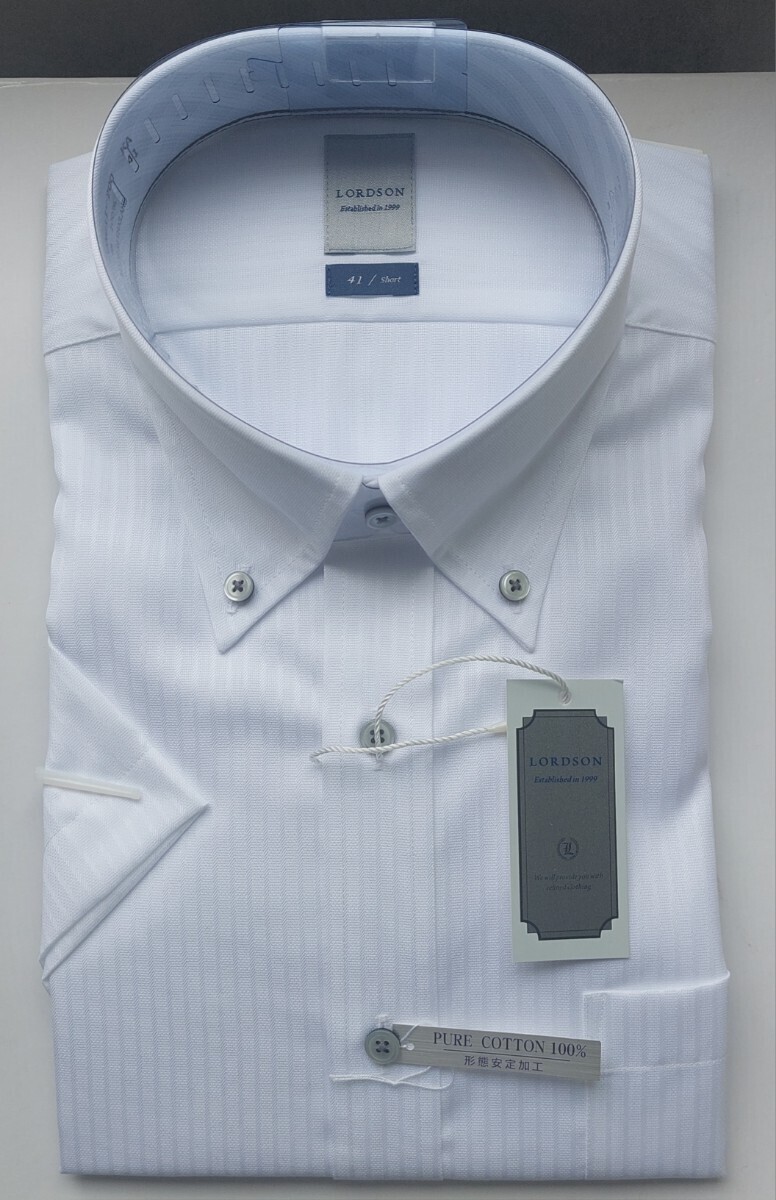 【新品】（半袖）高級ドレスシャツ LORDSON Establishedin1999 ロードソン サイズL （えり41） 綿100% 白地 ストライプ模様 形態安定加エ _画像1