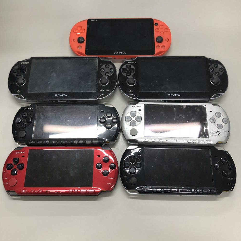 【ジャンク】PSP-3000 4台 PSvita-1000 2台 PSvita-2000 1台 計7台 本体のみ PlayStation Portable ヴィータ ピーエスピー SONY ソニー_画像1