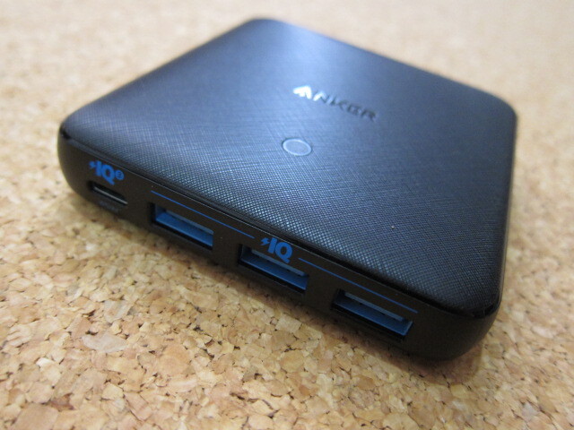 ★美品★ Anker PowerPort Atom III Slim (Four Ports) - 65W 4ポート USB-C 充電器_画像3