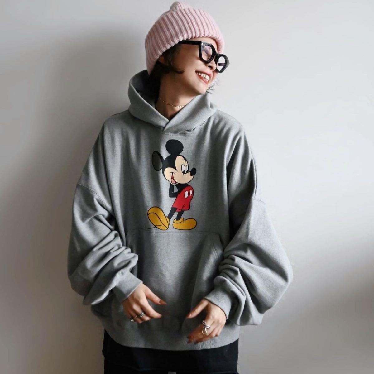 BEAUTY&YOUTH別注】Disney/ch iii スウェットフーディー BEAUTY&YOUTH別注】Disney/ch iii スウェットフーディー