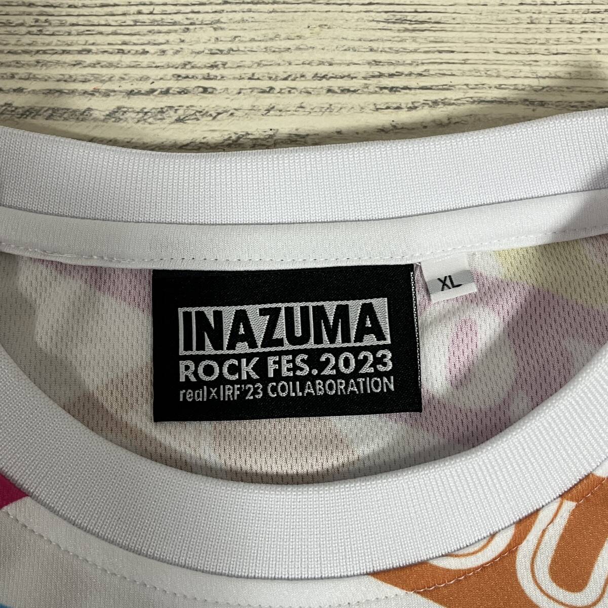 INAZUMA ROCK FES. 2023 (イナズマ ロック フェス 2023) - 半袖 ドライTシャツ XLサイズ 総柄Tシャツ 西川貴教 (タグなし・未着用品)_画像7