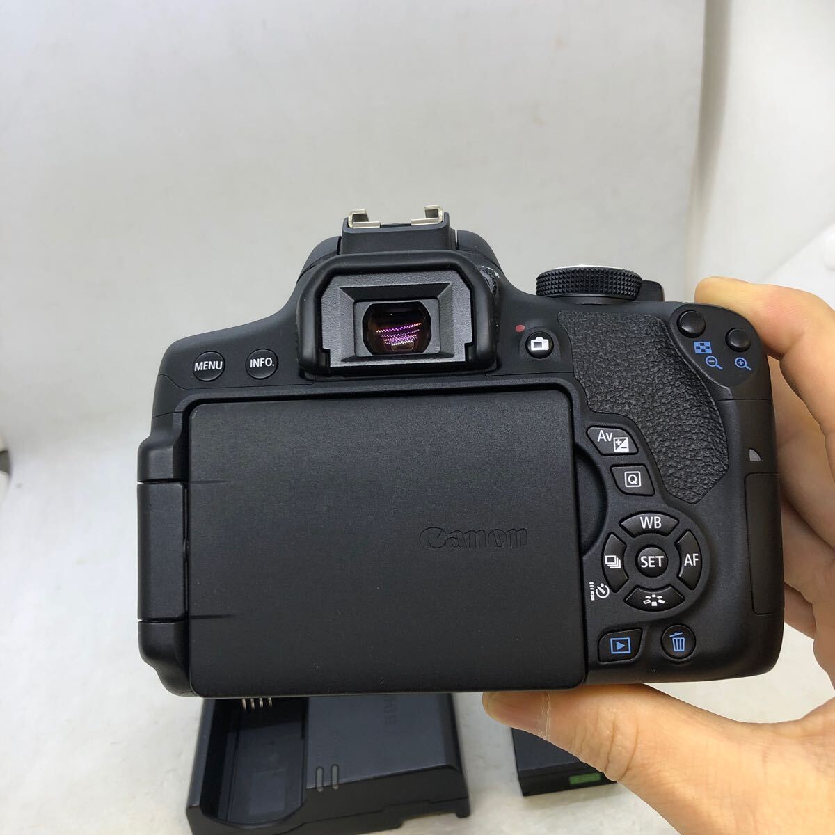 ★美品★安心動作保証付き★ Canon キヤノン EOS Kiss X8i ボディ ☆送料無料☆_画像7