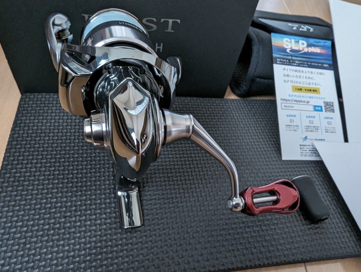 ダイワ 22イグジスト LT 2000S-H SLPWハンドルノブ バリバスPE ダイワ 22イグジスト LT 2000S-H SLPWハンドルノブ バリバスPE