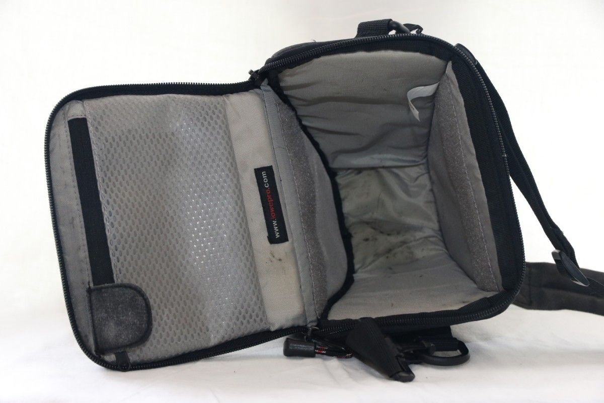 Lowepro  TLZ 1 カメラバッグ