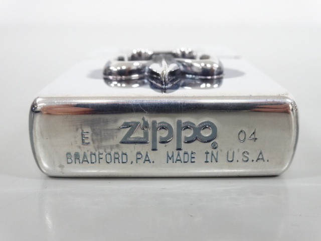 新品 未使用品 2004年製 ZIPPO ジッポ SILVER CROSS リリー 立体 メタル貼り シルバー 銀 ライター USA_画像6