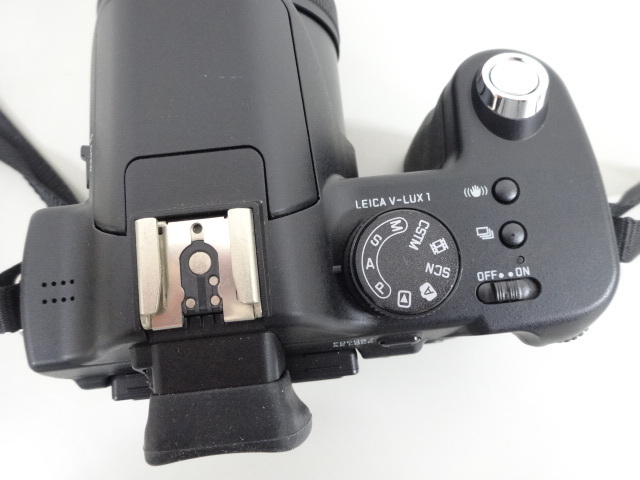 ジャンク Leica ライカ V-LUX1 デジタル カメラ ブラック デジカメ 本体 DC VARIO-ELMARIT 1:2.8-3.7/7.4-88.8 ASPH. レンズ_画像4