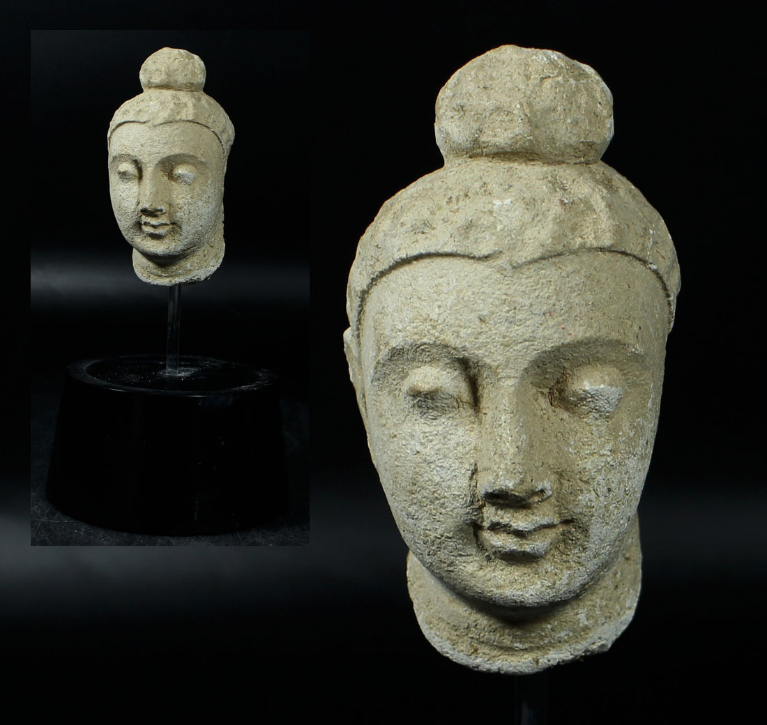 銘品 ガンダーラ石仏の画像1