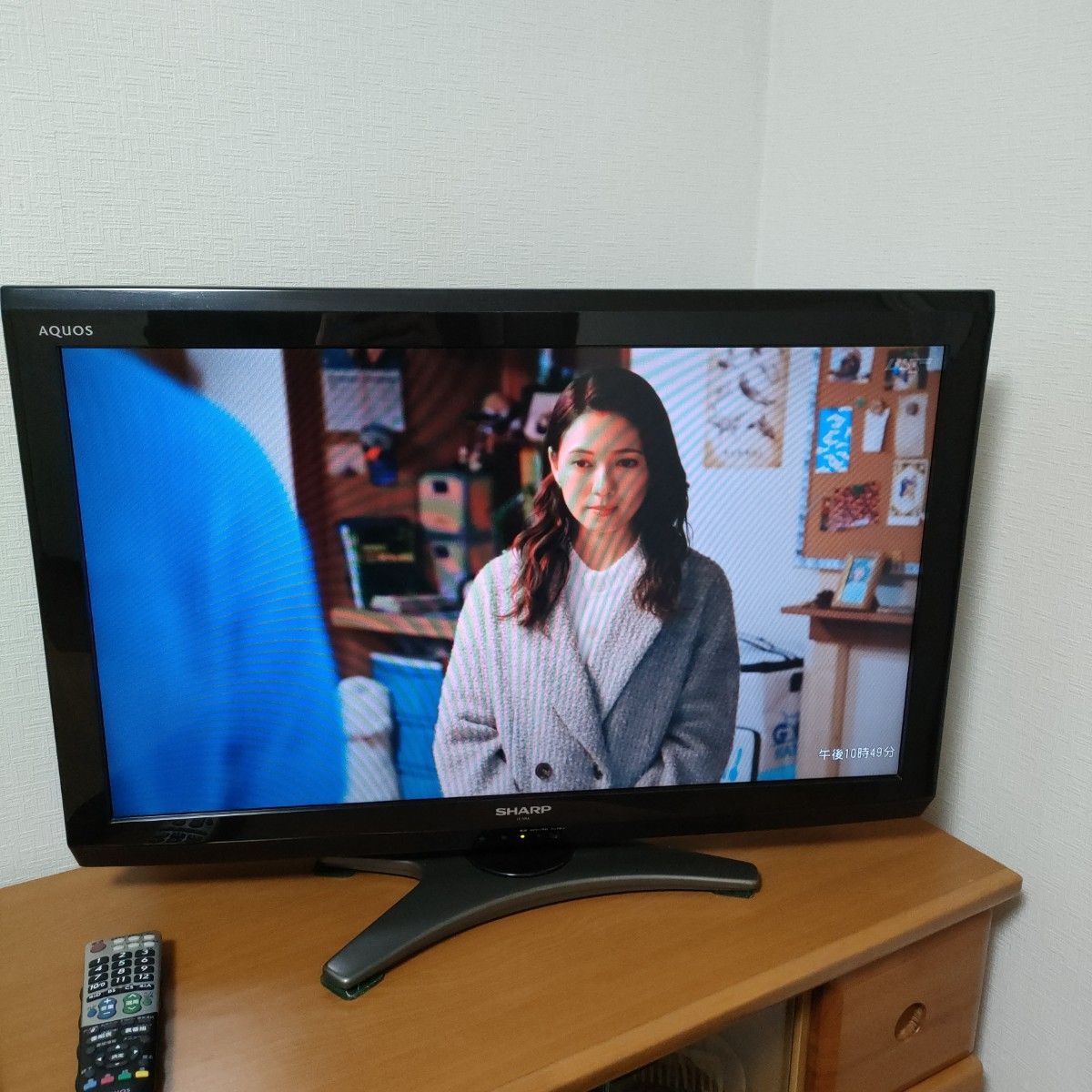 SHARP 液晶テレビ　AQUOS E E8 LC-32E8-B