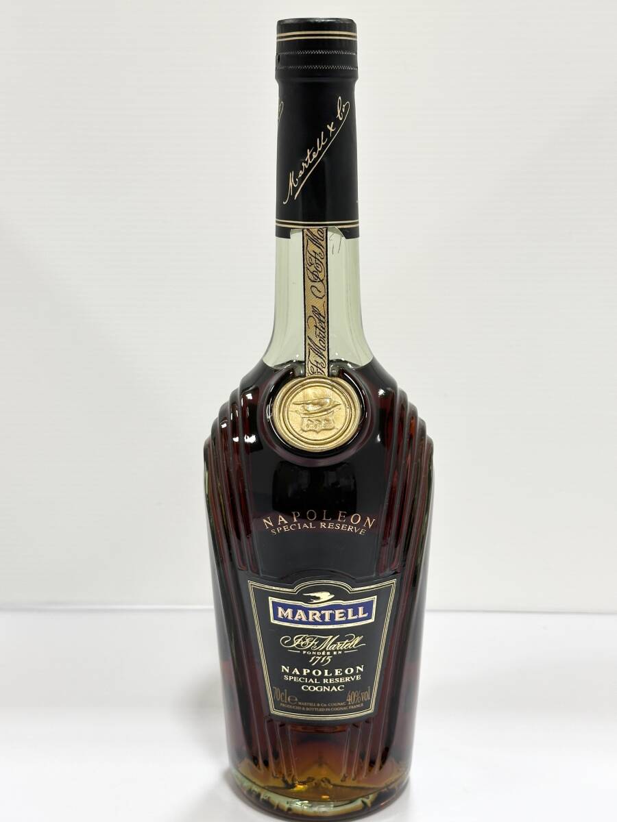 【古酒/未開栓】MARTELL NAPOLEON マーテル ナポレオン SPECIAL RESERVE スペシャルリザーブ グリーンボトル 700ml 40度 ブランデー 箱付き_画像2