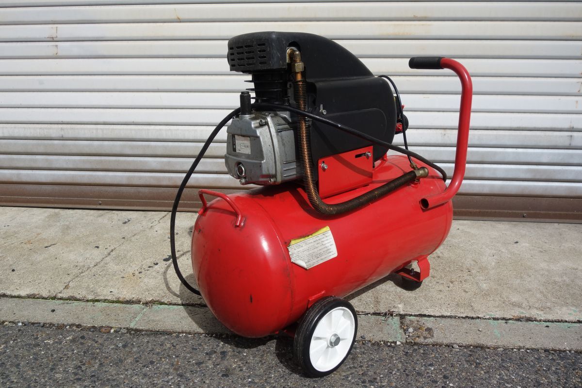 アストロプロダクツ エアコンプレッサー AP040777 RED 39L 1.5kW 2HP 動作確認済 直接引取も大歓迎 #R20240311_画像3