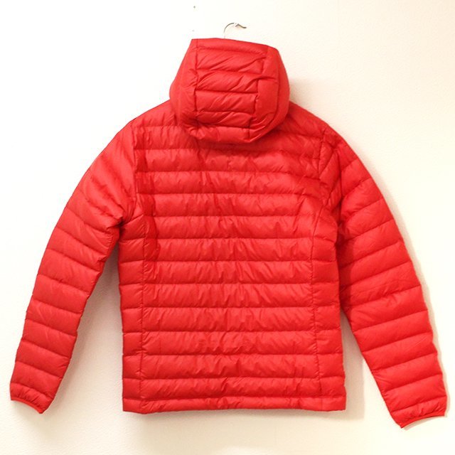 《未使用品》patagonia ダウンセーターフーディー 薄手 メンズ Sサイズ 84701 FRF FA19 レッド パタゴニア（西）_画像2