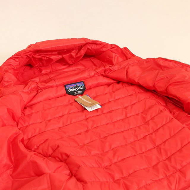 《未使用品》patagonia ダウンセーターフーディー 薄手 メンズ Sサイズ 84701 FRF FA19 レッド パタゴニア（西）_画像8