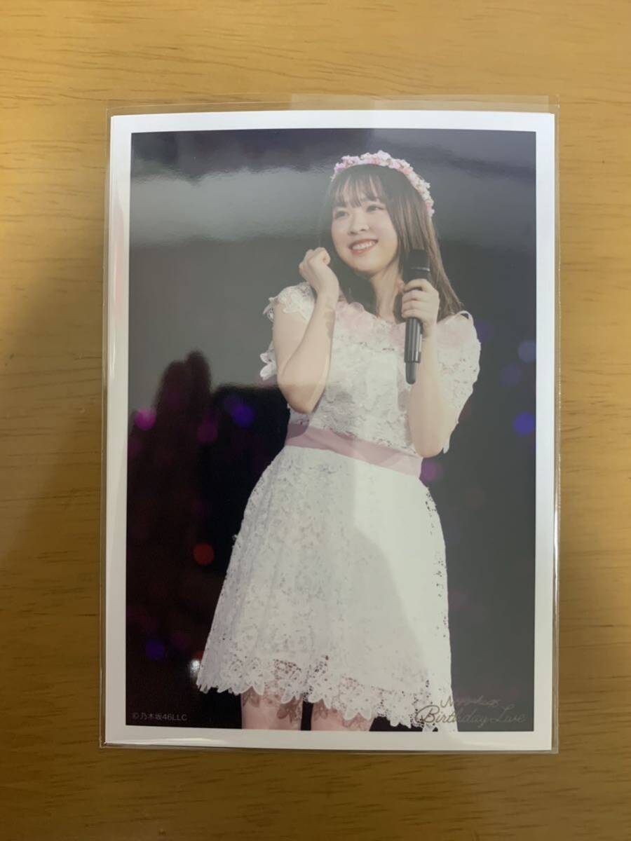 乃木坂46生写真 渡辺みり愛 CHOOSE 5 PHOTOS 8th YEAR BIRTHDAY LIVE_画像1