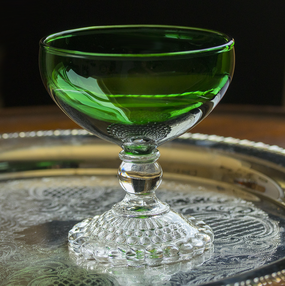  beautiful goods! Fire King forest green Bubble cocktail champagne glass sake Vintage antique 
