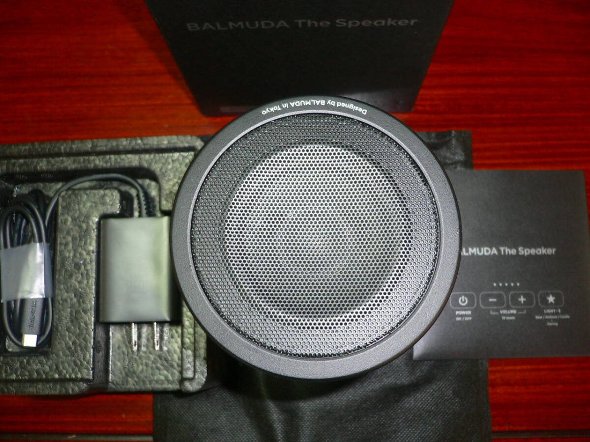 ★【美品】BALMUDA The Speaker M01A-BK Bluetooth ワイヤレススピーカー 黒 ブラック バルミューダ　★_画像3