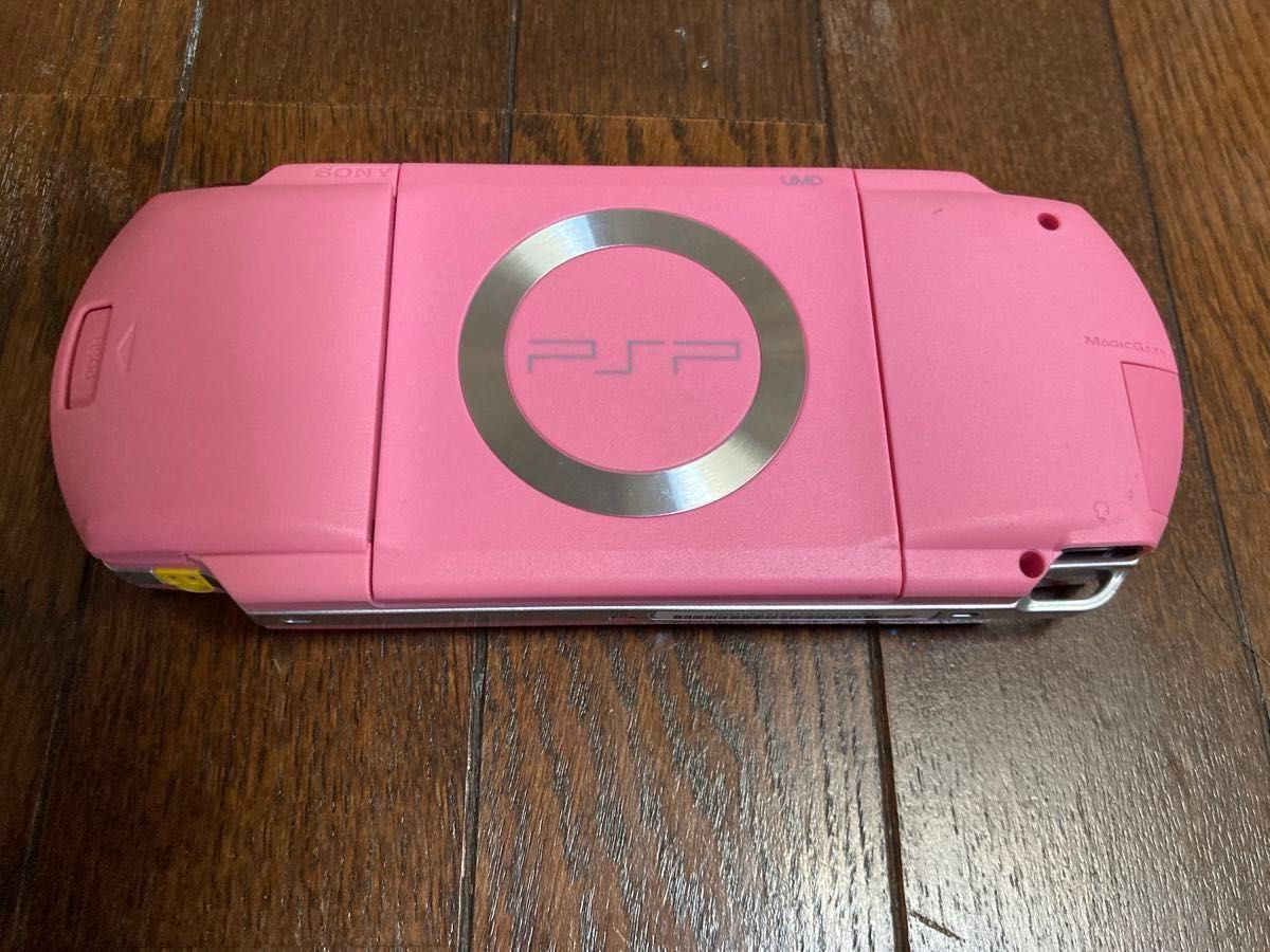 【ジャンク扱いで】プレイステーションポータブル　ピンク　PSP-1000 PK