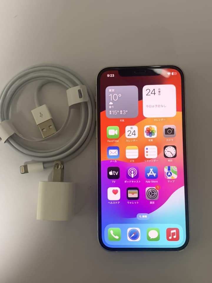 iPhone 12 128GB ホワイト / SIMフリー 100%