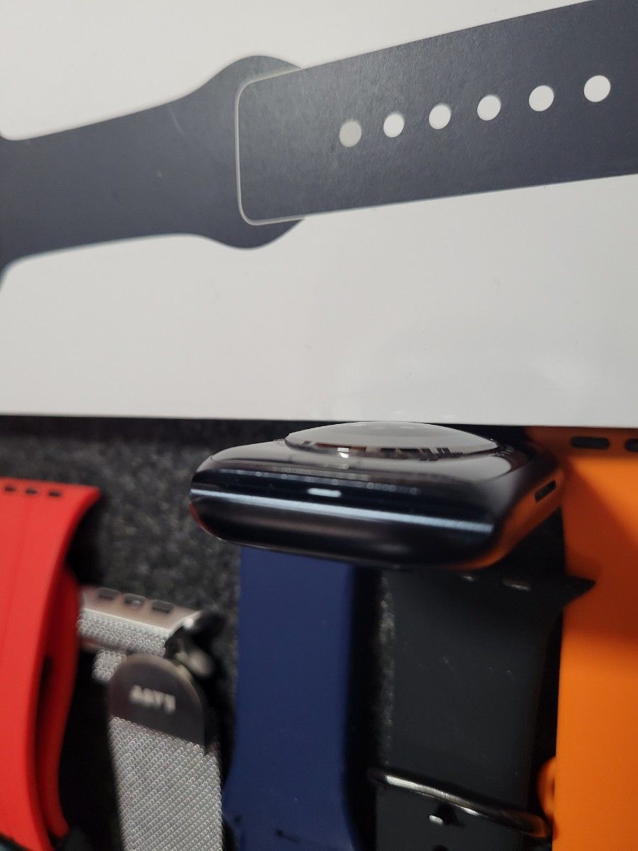 Apple Watch 9 45mm GPS+セルラーミッドナイト バンド未開封S/M Apple Watch 9 45mm GPS+セルラーミッドナイト バンド未開封S/M