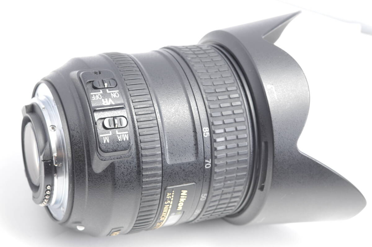 〓外観綺麗　フード付〓ニコン Nikon AF-S 24-85mm F3.5-4.5G ED VR_画像2