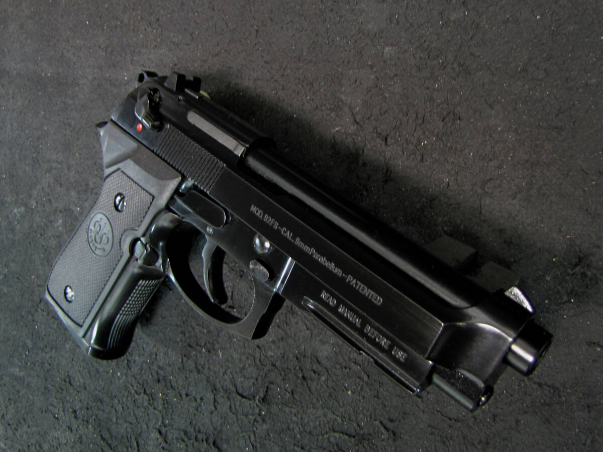 WE M9A1 US BERETTA 光沢ブラック塗装_画像2