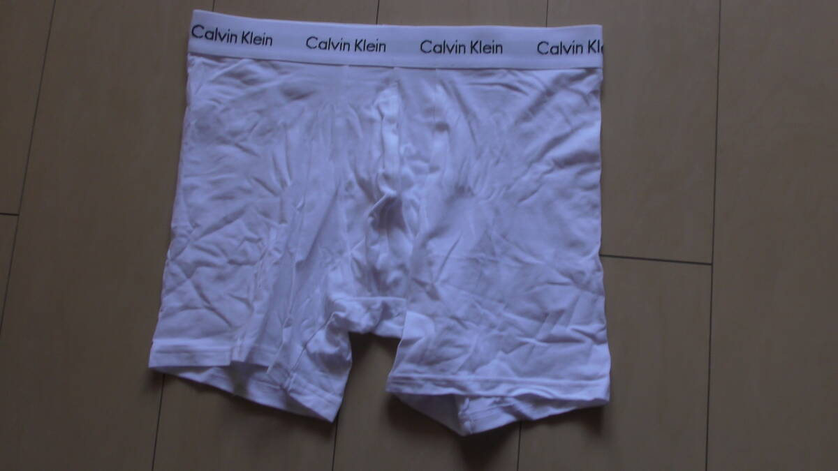 クーポンで３００円割引に　　カルバンクライン　　Calvin Klein　 ボクサー　Mサイズ　ホワイト_画像2