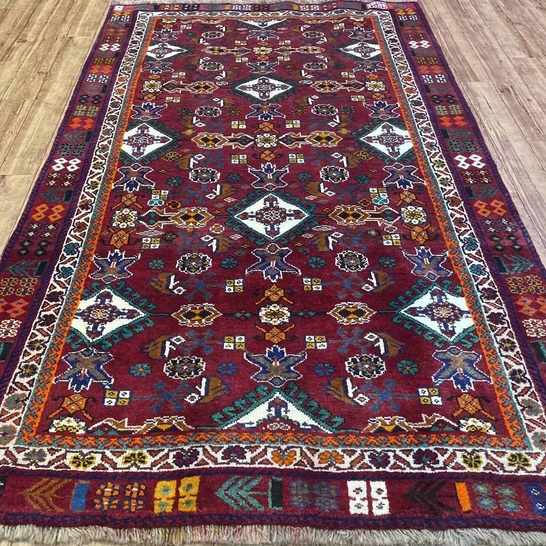 手織りペルシャ絨毯 未使用に近い 美品 シーラーズ産 220cm × 132cm ラグ、カーペット リビングサイズ Ni272/AD482