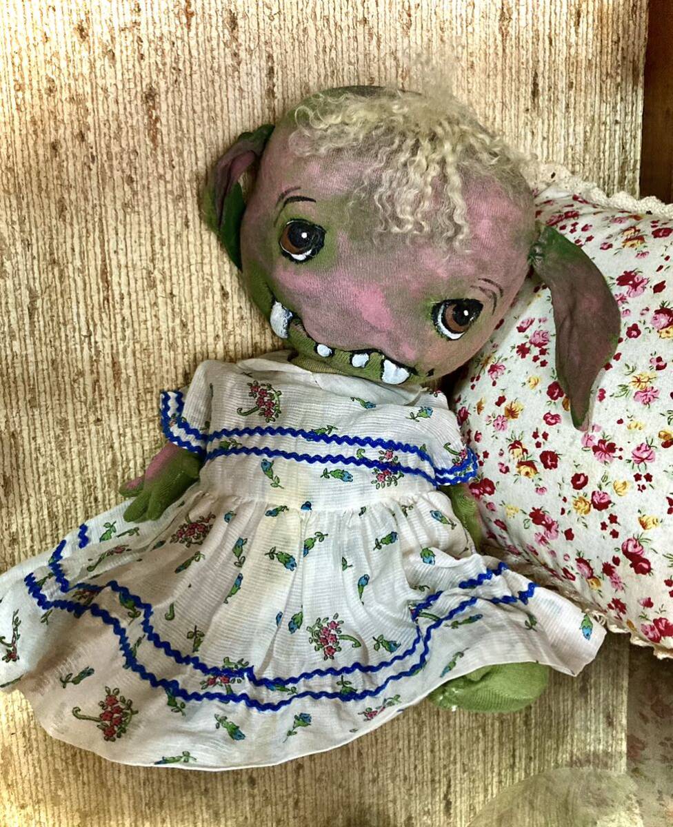 海外有名作家 Jan doll 怪物の女の子 30cmの大きな子
