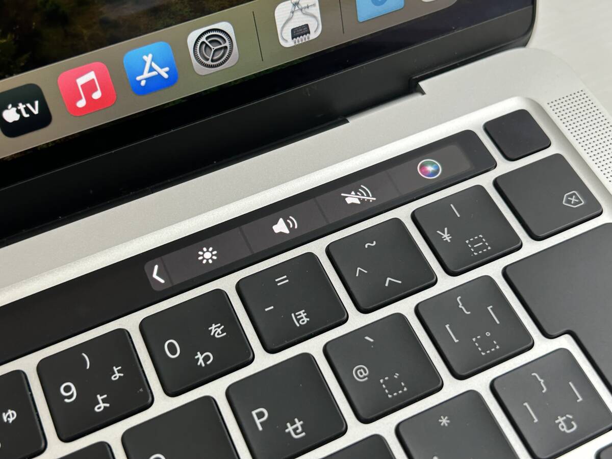 【美品☆充放電数0回】Apple MacBook Pro(13-inch,2020) A2251 Core i7(1068NG7)/2.3GHz RAM:32GB/SSD:2TB 13.3インチ AC付 Sonoma 動作品_画像7