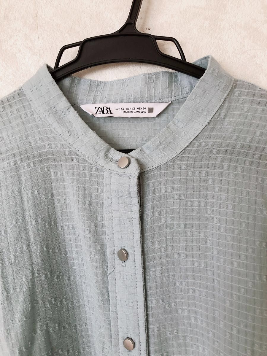 ザラ　ZARA  レディース　トップス　 シャツ ブラウス 長袖　水色　薄手　size XＳ　春　夏