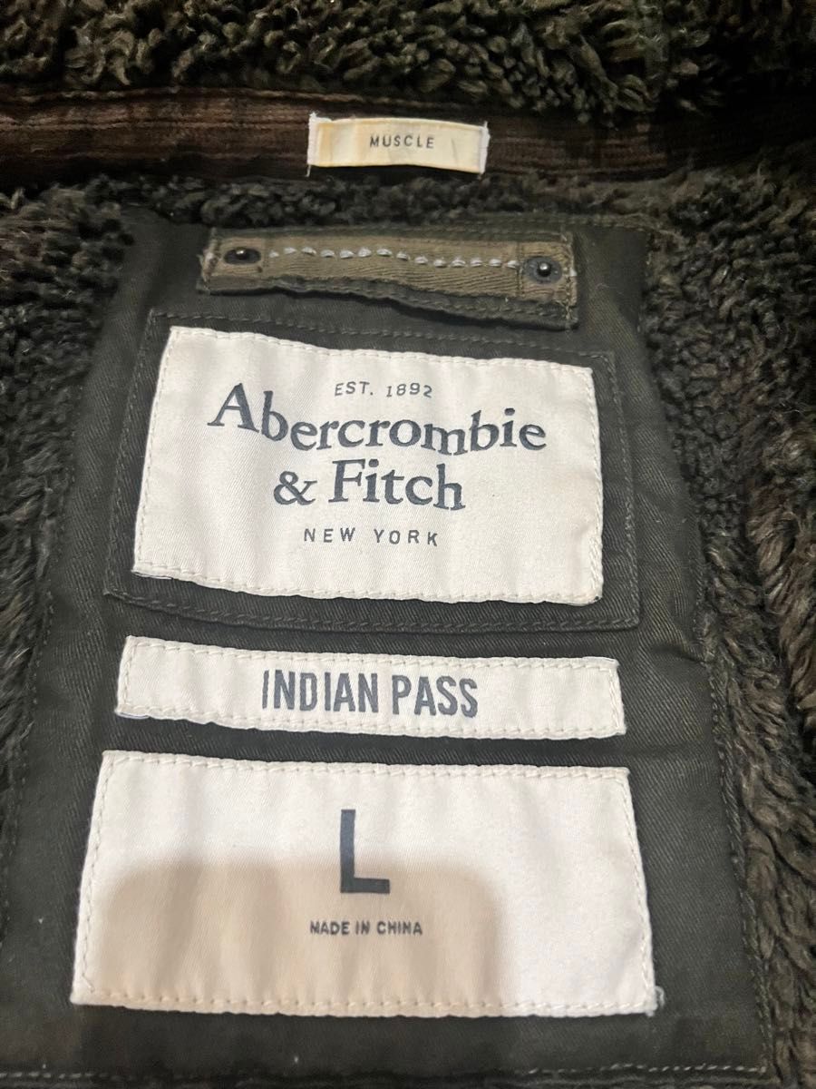Abercrombie and Fitch  ミリタリーボアジャケット