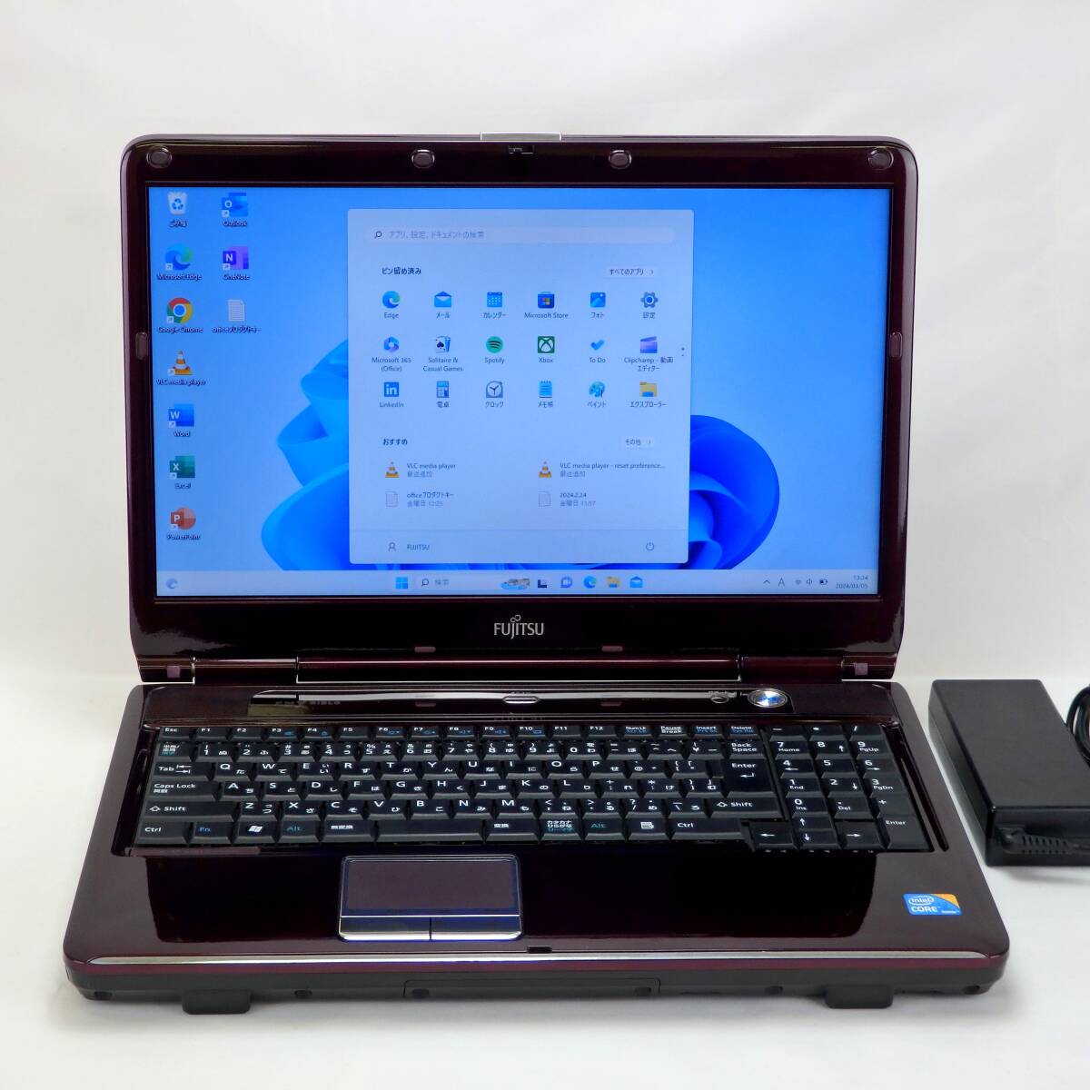 【美品】FMV-BIBLO NF/G50★Core i3-330M/HDD500GB/4GBメモリ/15.6型/WLAN/Sマルチ/USB/SD/Win11/Office H＆B2019/A01_画像3