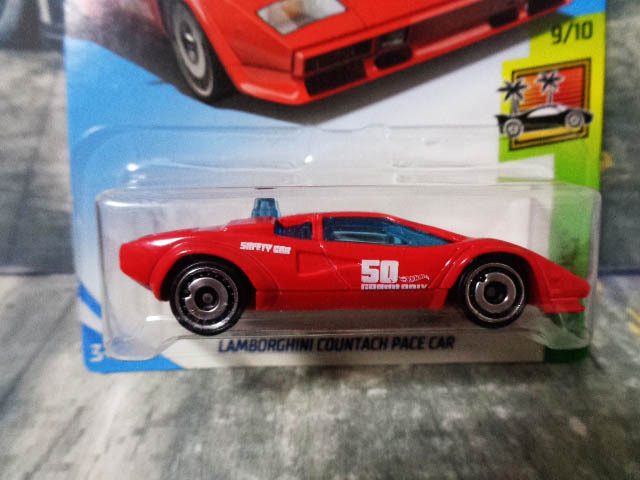 HotWheels Lamborghini Countach Pace Car　 ホットウィール ランボルギーニ カウンタック ペースカー　　///(052)_画像2