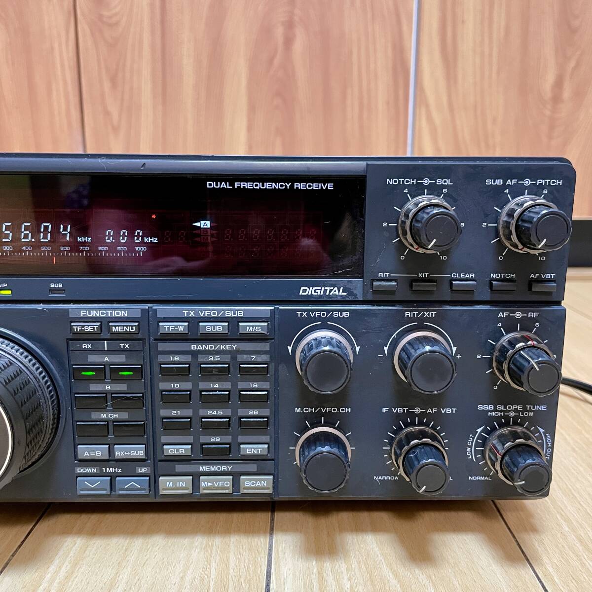 【ジャンク】KENWOOD TS-950SDX 通電のみ確認 アマチュア無線_画像3