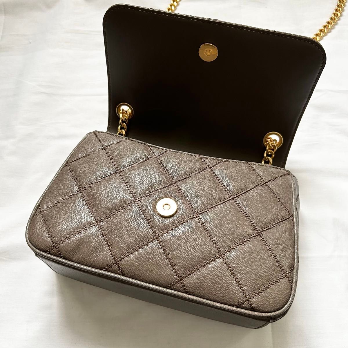 極美品 2way トリーバーチ ショルダーバッグ グレー 本革 極美品 2way トリーバーチ ショルダーバッグ グレー 本革