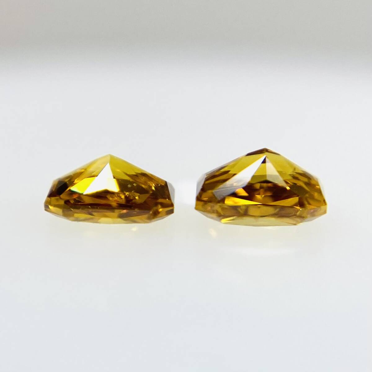 FANCY DEEP YELLOW ORANGE 0.180ct＆0.146ct/RCT/RT2588/CGL