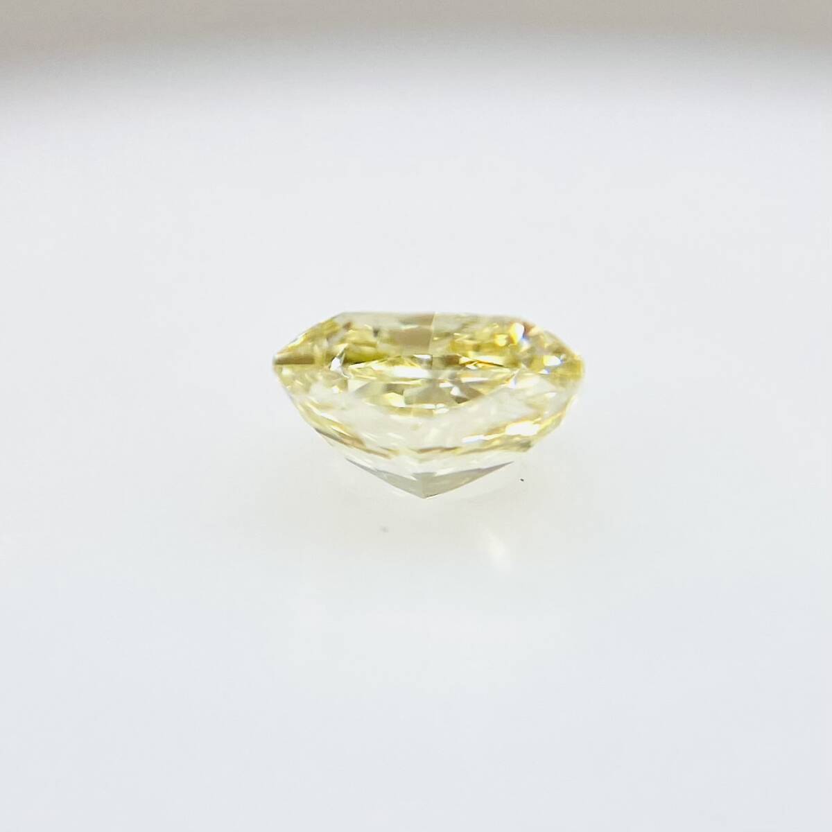 FANCY YELLOW 0.307ct SQ/RT2451/CGL