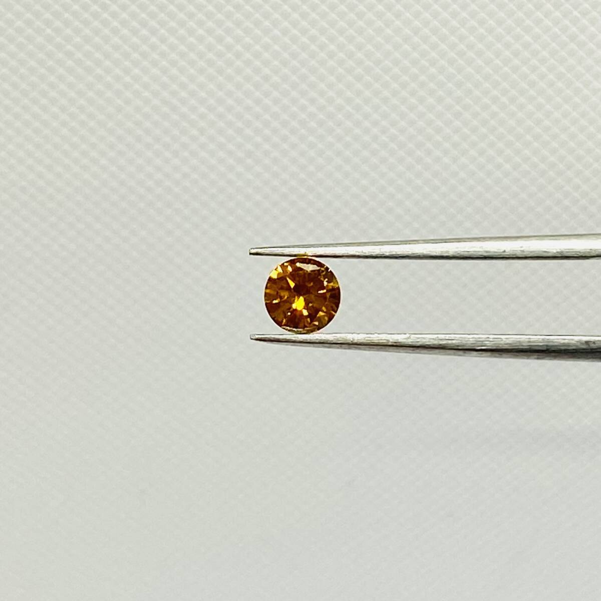 FANCY VIVID YELLOW ORANGE 0.219ct RD/RT2627/CGL