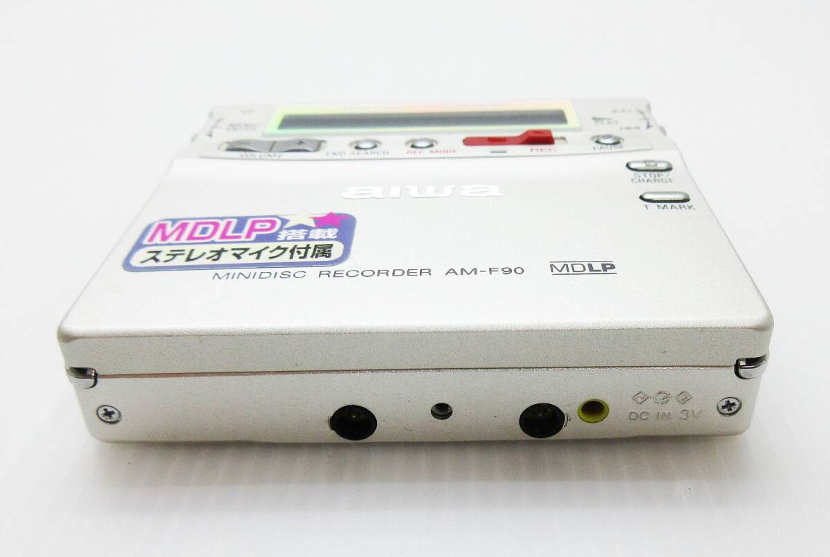 KM-4095《ポータブル MDプレーヤー》AIWA/アイワ★AM-F90★MD読込OK★オーディオ機器★マイク バッテリー 乾電池ケース付★_画像4