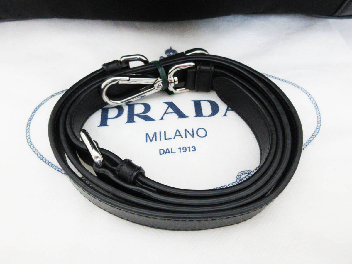 R03-042《プラダ》2WAYバッグ★ナイロン×レザー★黒/ブラック★ハンドバッグ ショルダーバッグ★イタリア製★PRADA★良品★_画像2