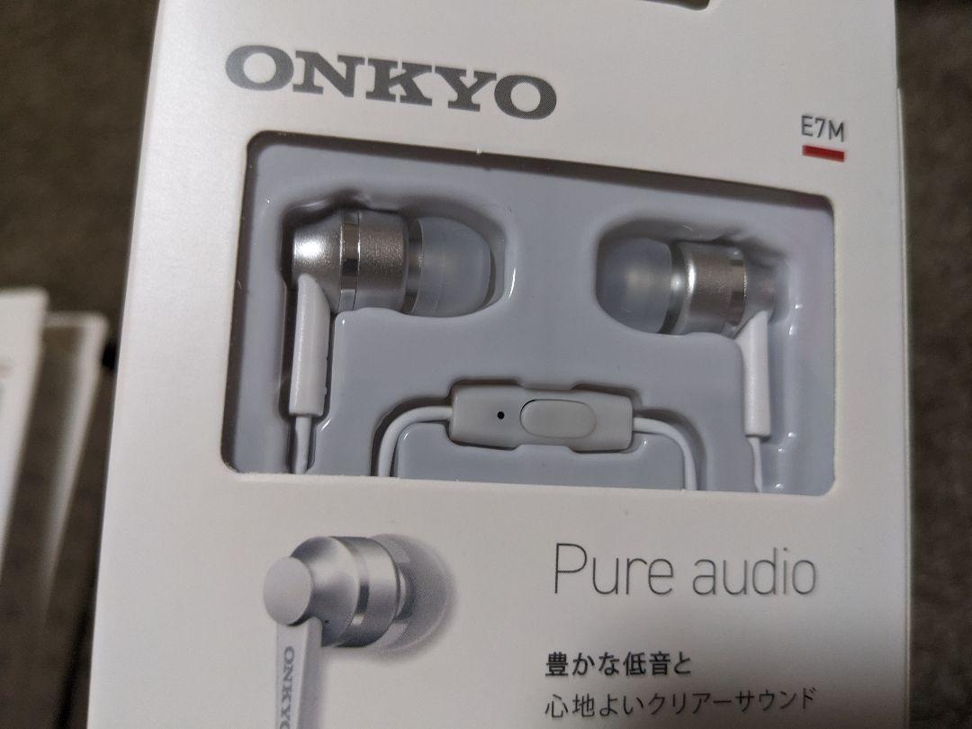 即決　新品　ONKYO マイク・リモコンボタン付き インイヤーイヤホン E7M_画像6