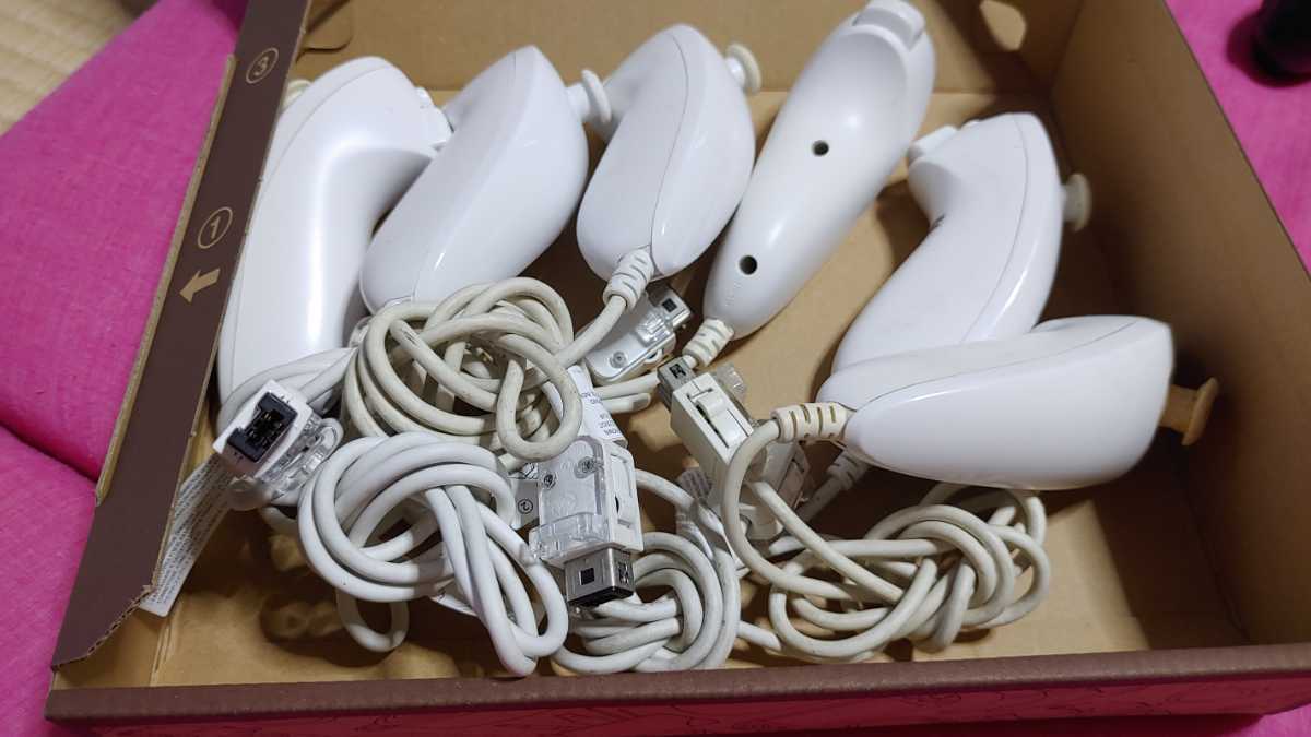 【即決】ニンテンドー　Wii ヌンチャク　6個セット　Wiiリモコン　任天堂純正品_画像2