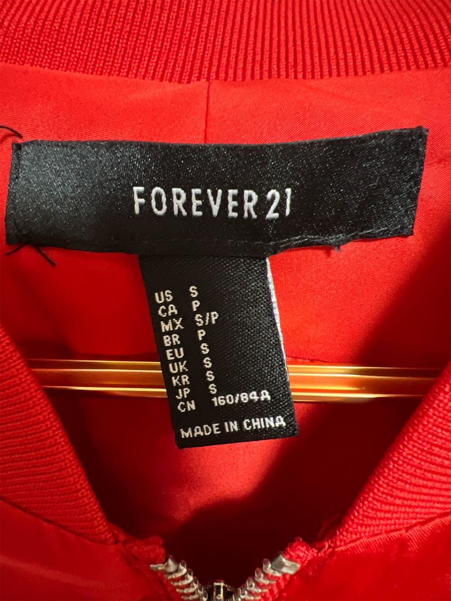 FOREVER21 ブルゾン ジャケット スーベニア MA-1 スカジャン 刺繍 虎 タイガー韓国KOREA1986赤 レッドS