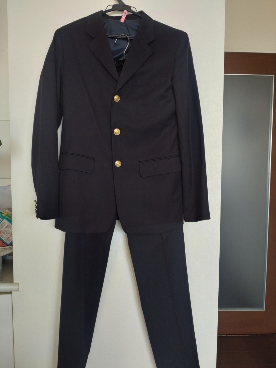 卒業式　入学式用男の子用　上質　紺色スーツ 上下セット_画像1