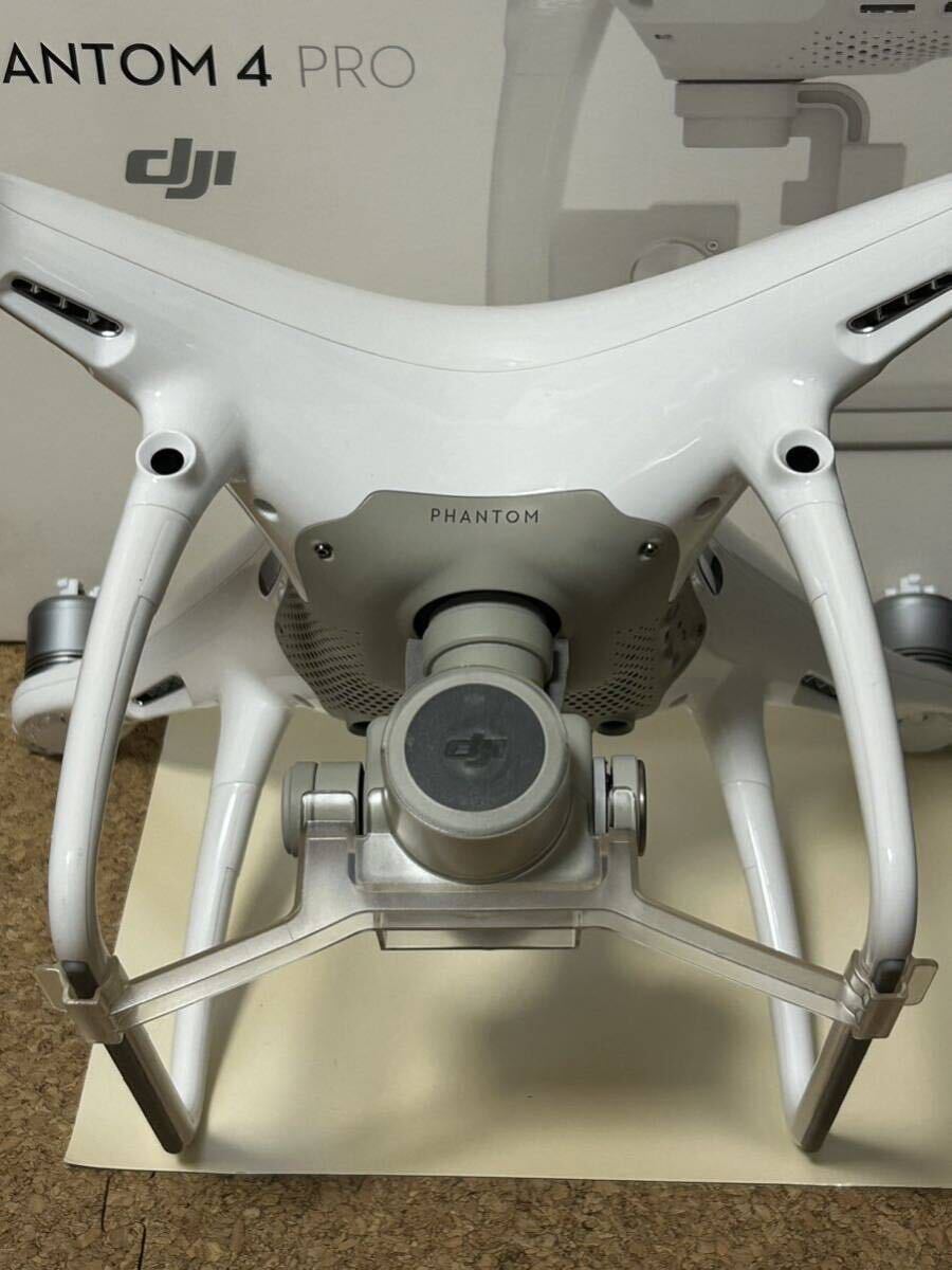 送料無料 機体新品 即決バッテリー1本おまけ 美品DJI Phantom4 PRO ファントム4 プロ ドローン 空撮 4K mavicの画像4