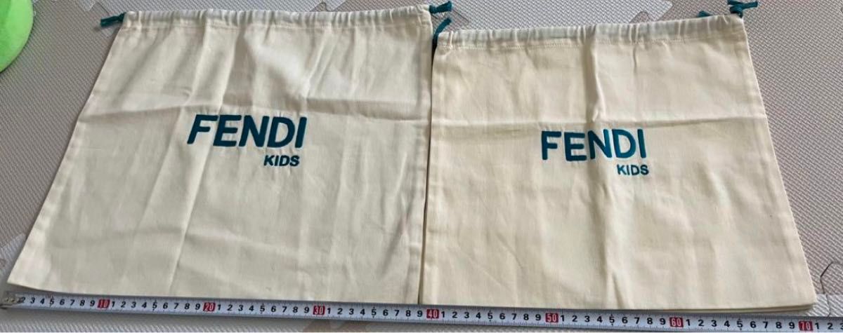 フェンディ　ネル袋　FENDI 3枚 巾着袋 保存袋 付属品 布袋