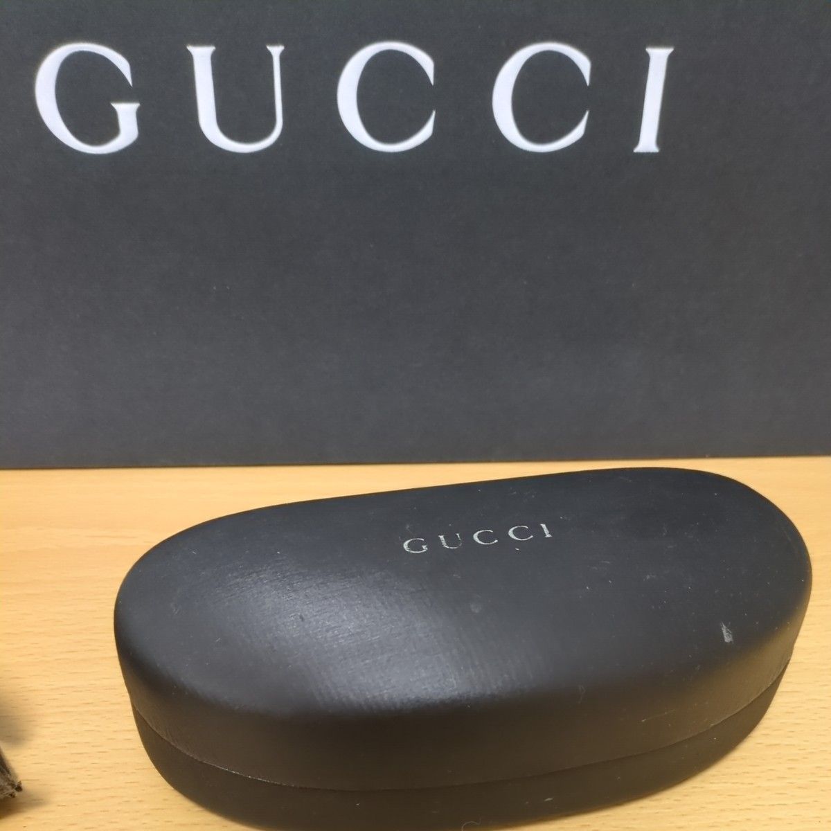 GUCCI サングラス フローラ 白 大きめ ビッグ UV カット 花柄 GUCCI サングラス フローラ 白 大きめ ビッグ UV カット 花柄