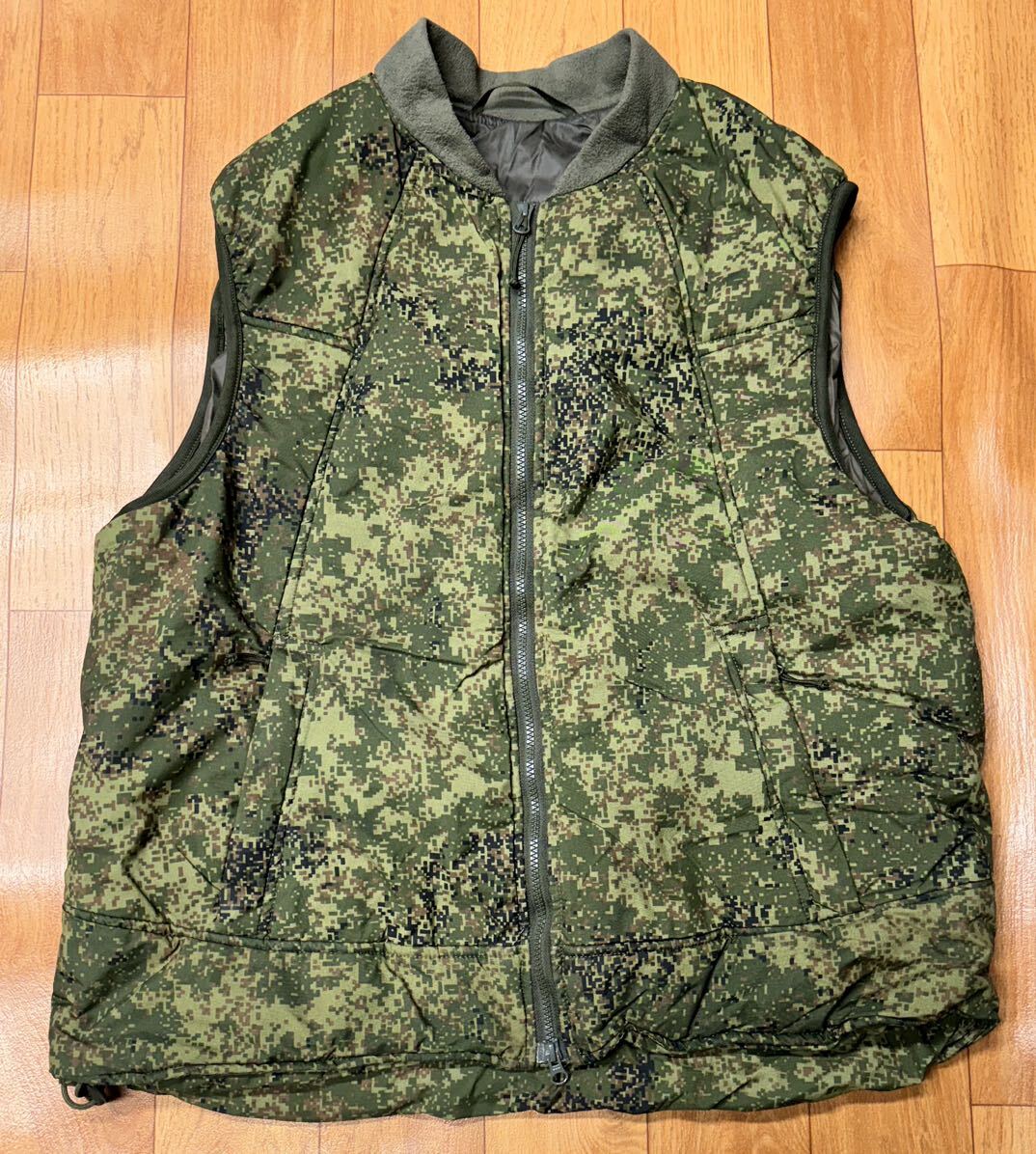 希少品 ロシア軍 デジタルフローラ迷彩 ウィンターベスト デジフロ ロシア連邦軍 ウクライナ Z-war 特別軍事作戦_画像1