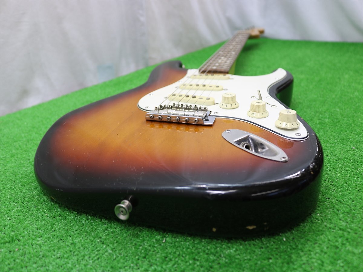 ◇FENDER フェンダー STRATOCASTER ストラトキャスター エレキギター 音出し可 ジャンク 要修理◇24-03-E179の画像9