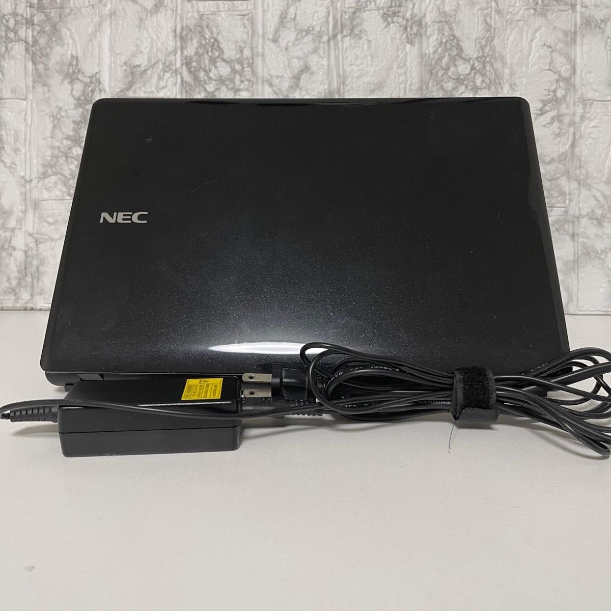 NEC LAVIEノートパソコン　Corei7 メモリ8G Windows11 オフィス付き　発送無料　おすすめノートPC 