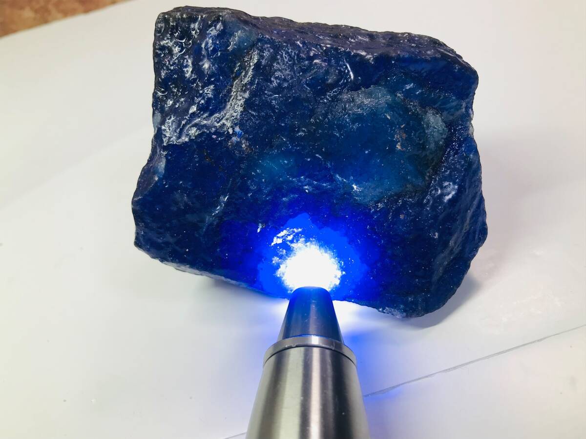 【大地のパワー！】天然ブルー サファイア コランダム 原石 2699.09 Ct 天然石 パワーストーン 鑑別書付き ソーティング Corundum 鉱物の画像8